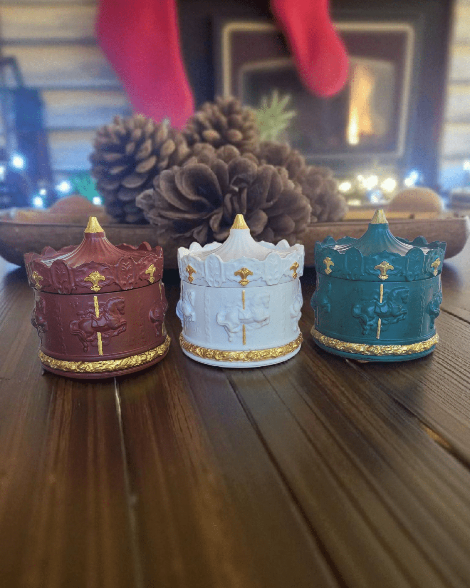 Bougie Carrousel de Noël Blanche en Jesmonite - Annalisa Candles